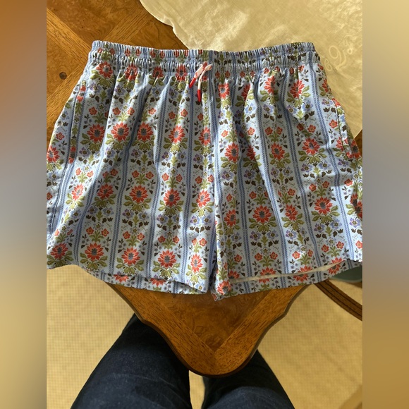 Hill House Julien Men’s Swim Trunk Size L Blue floral block stripe - Picture 2 of 3